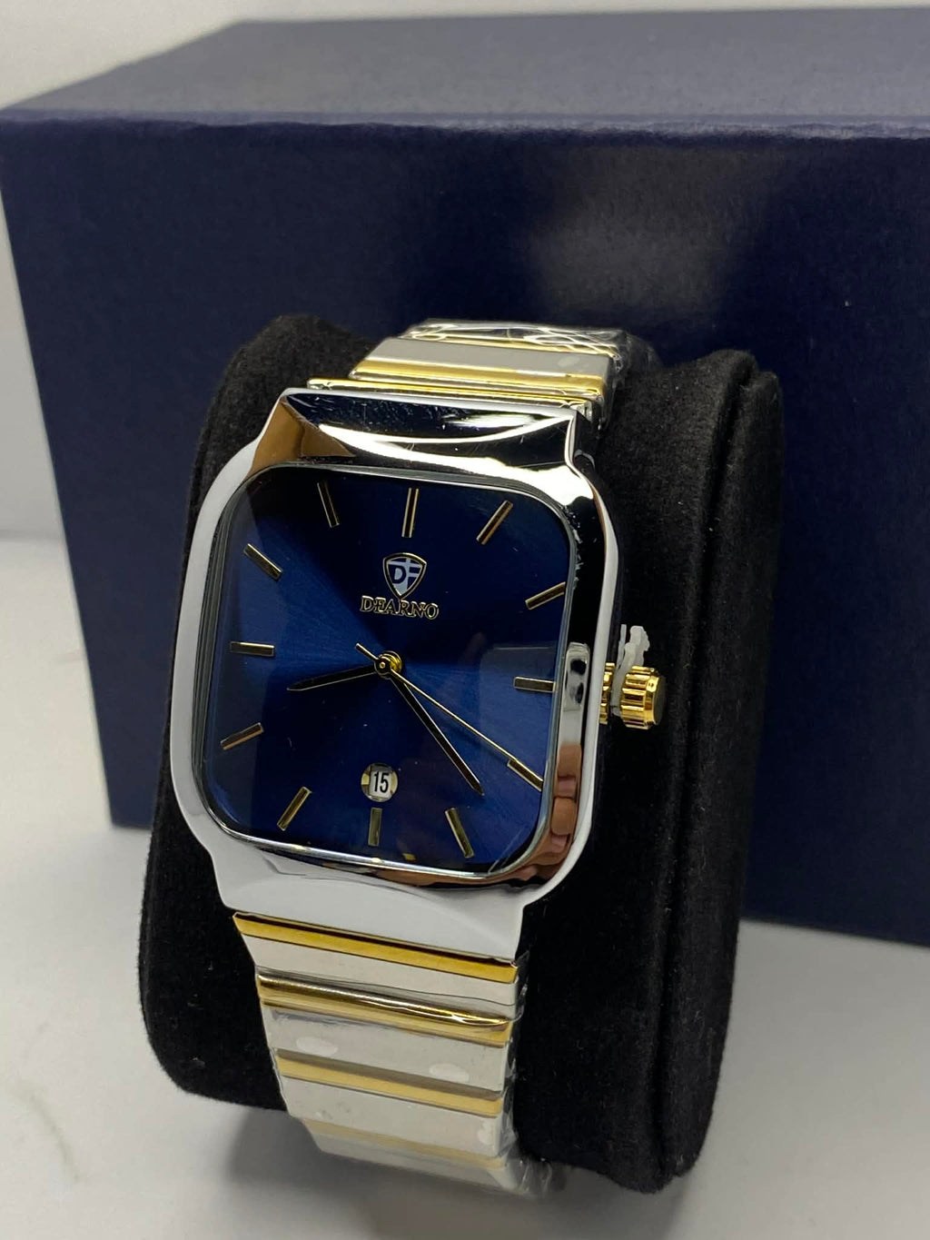 Dearno Luxury Blue Dial Square Watch