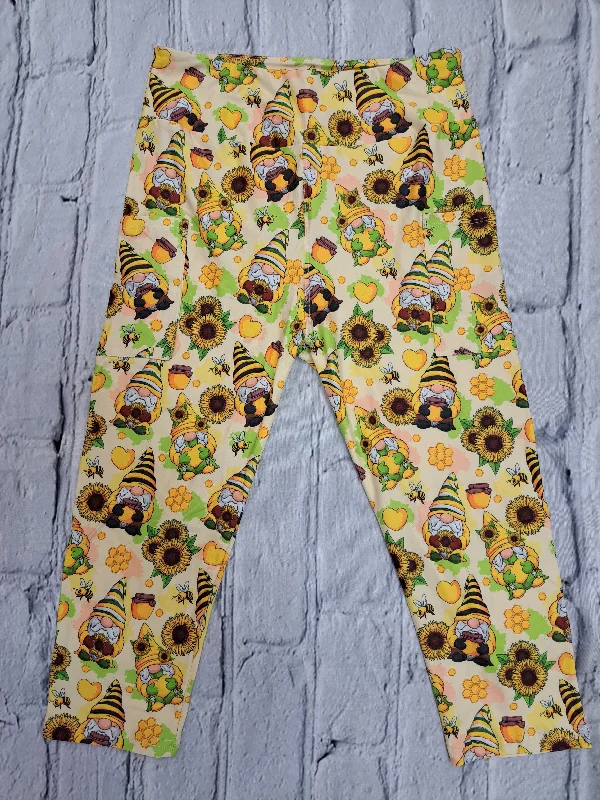 Fall Gnome Capri Leggings w/Pockets - #5531-5532