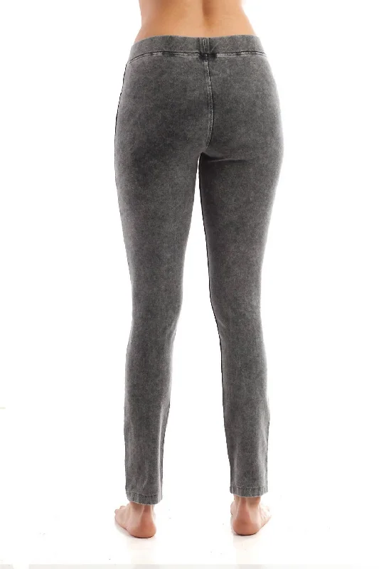 Pull-On Jeggins In Charcoal