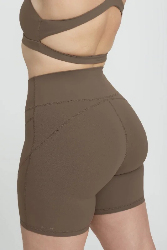 Billi Contour Biker Short-Taupe